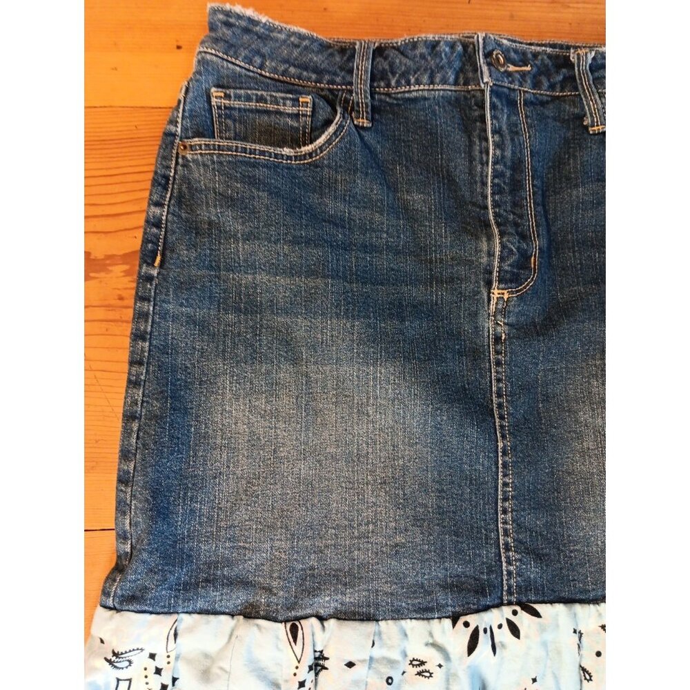 Upcycled Denim Skirt Juniors 11 Bandana Ruffle Western Frill Stretch Arizona - Picture 2 of 10